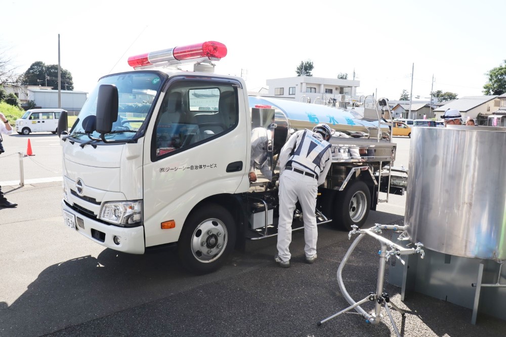 レスキュータンクへの給水